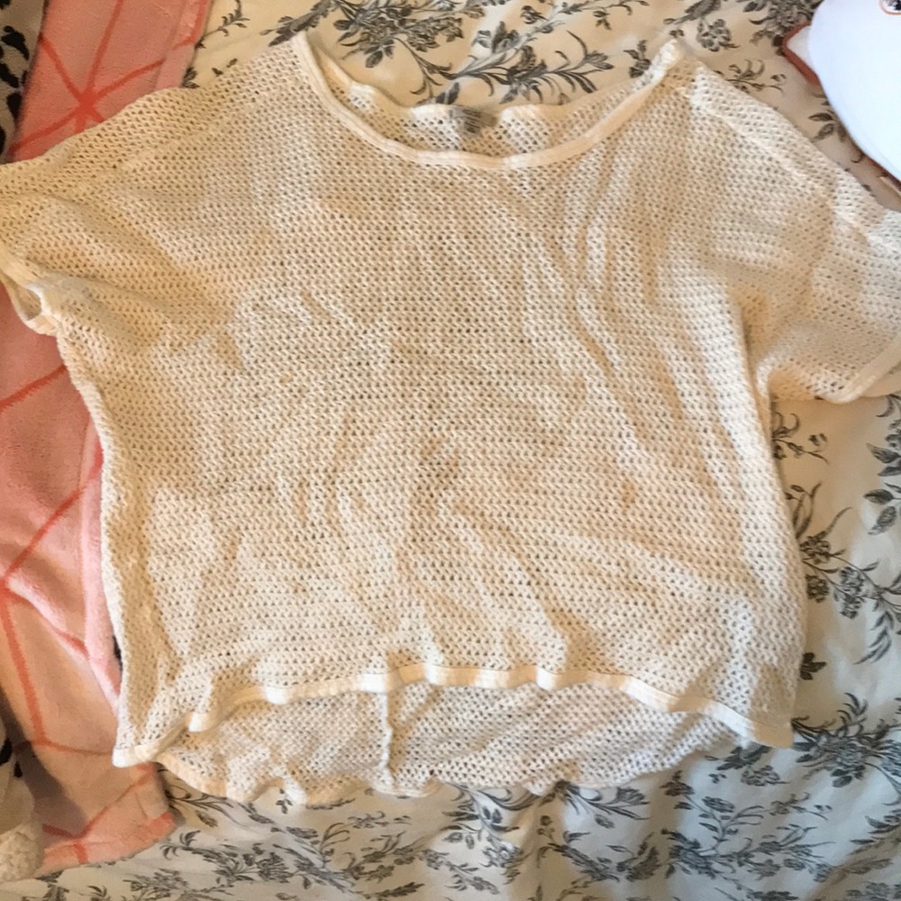 White net shirt